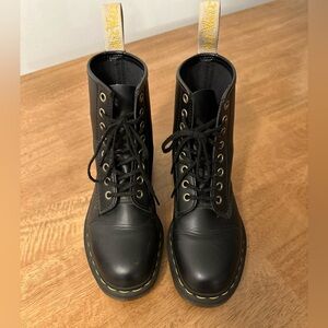 GUC Dr. Martens Black Leather Combat Boots–US 7M/8L